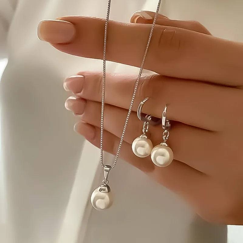 3 Pcs/Set Round Pearl Pendant Necklace For Women