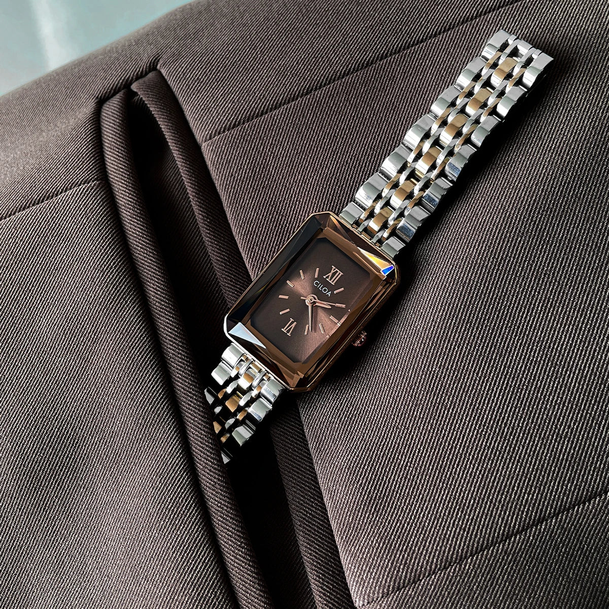 Women's retro watch luxury