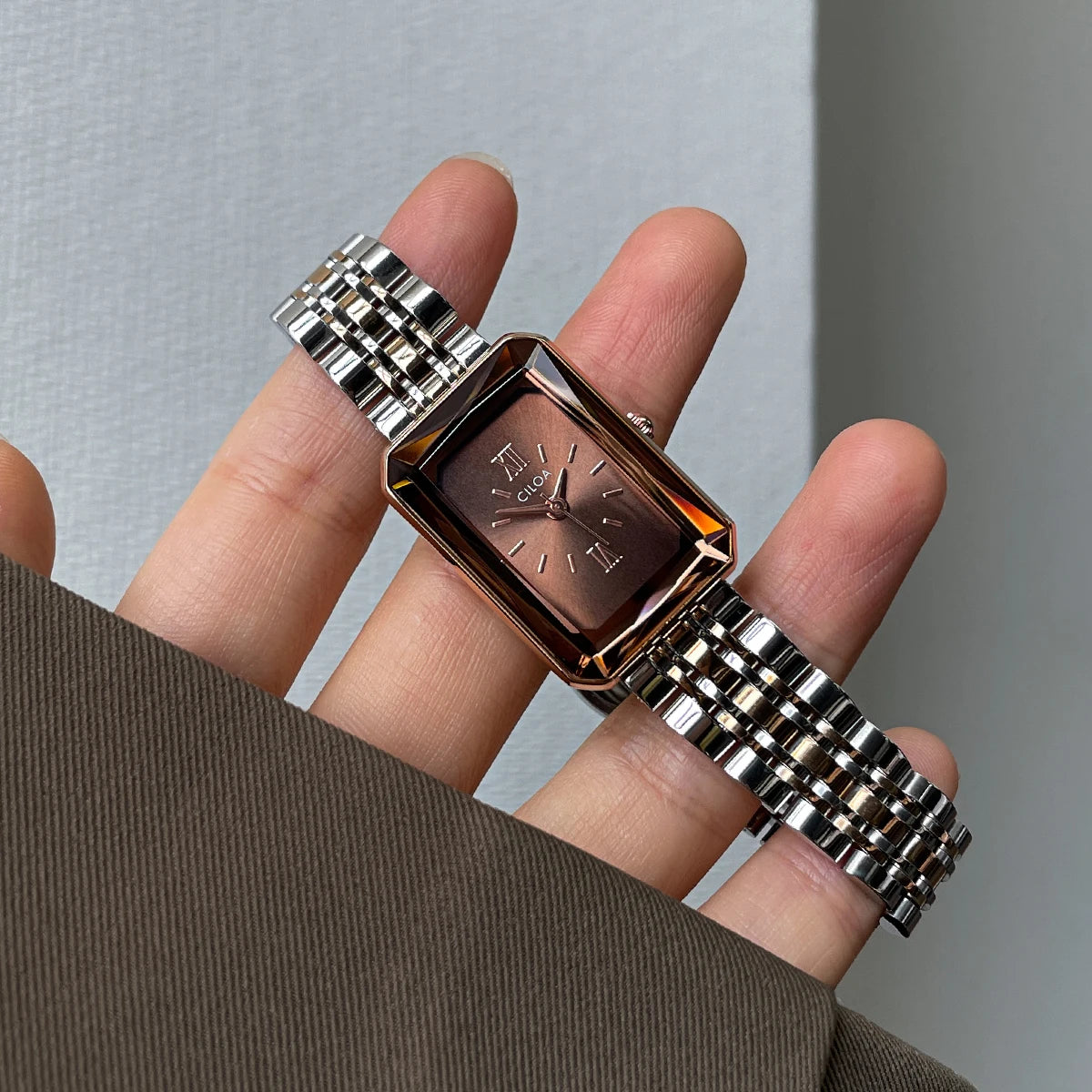 Women's retro watch luxury
