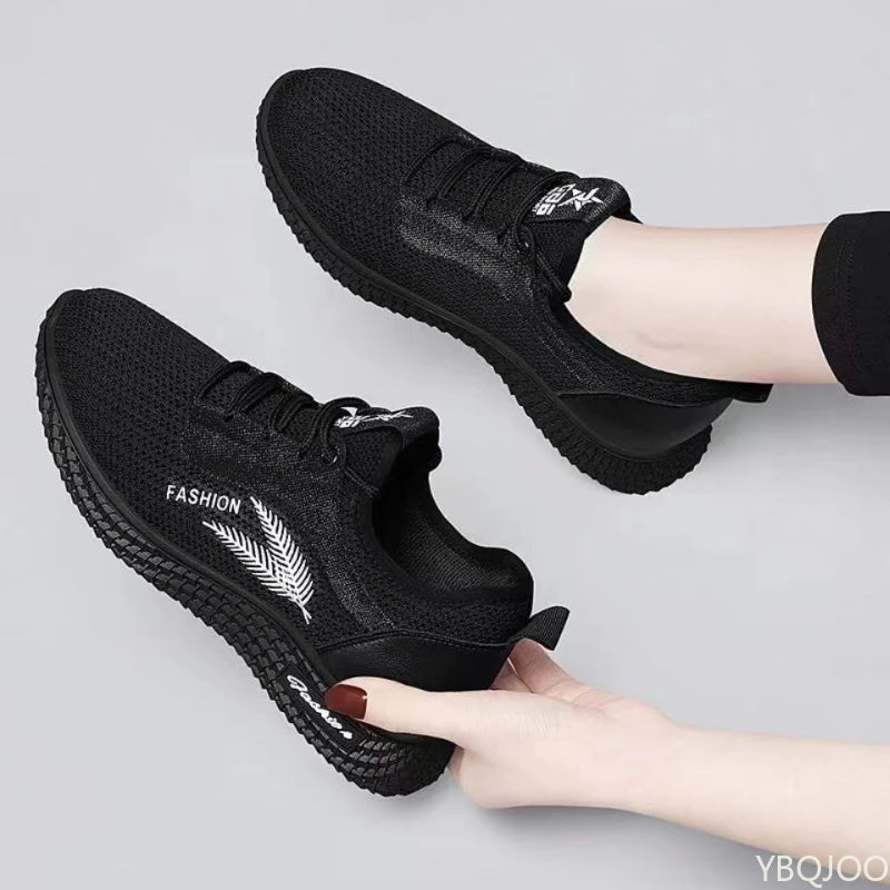 2025 Breathable Shoes Versatile