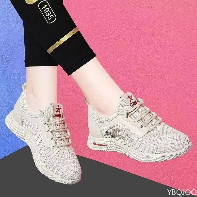 2025 Breathable Shoes Versatile