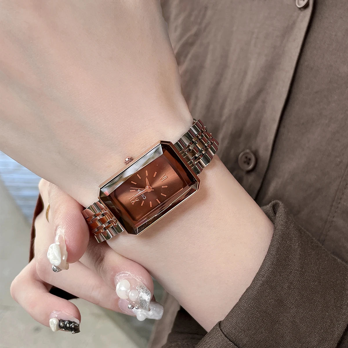 Women's retro watch luxury