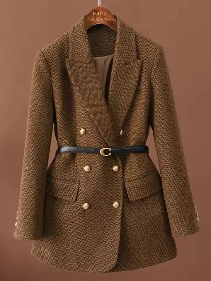 Jacket With Belt A Vintage Wool