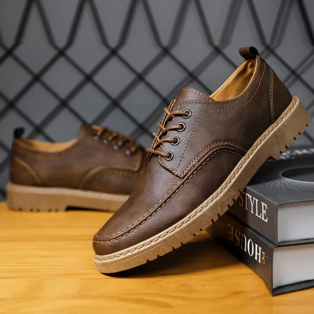 Casual Leather Shoes British Style Men's Comfortable, Quality, Leather, Soft, and Wear-Resistant, Men's Dress Shoes